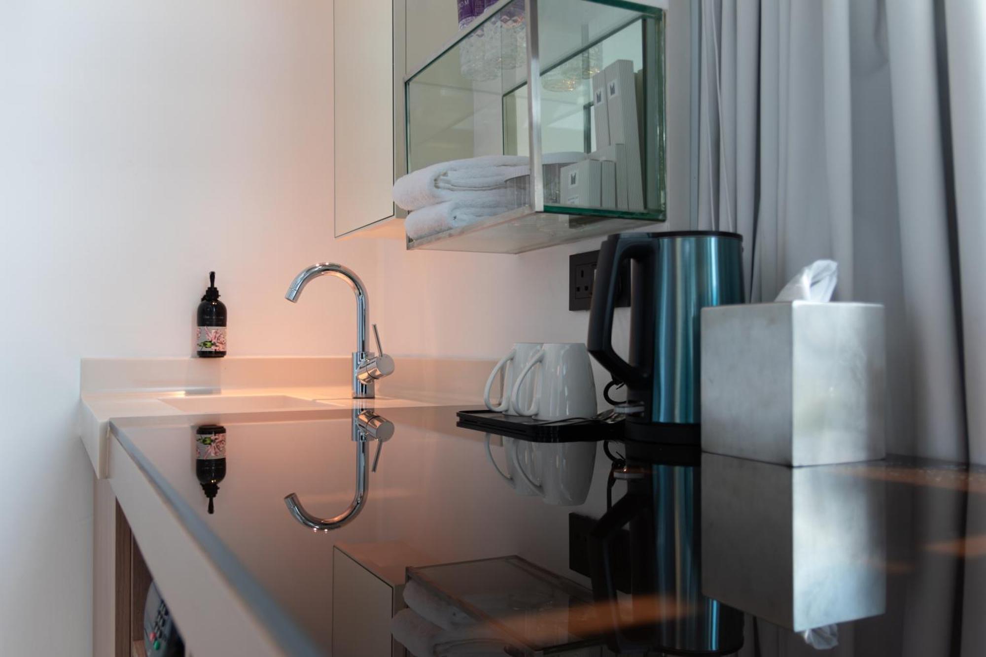 Studio M Hotel Singapore Eksteriør billede
